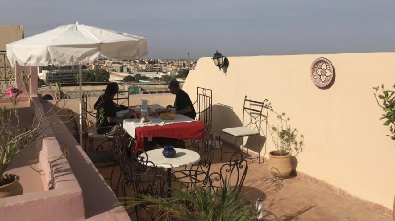 Riad Felloussia Meknès Eksteriør billede
